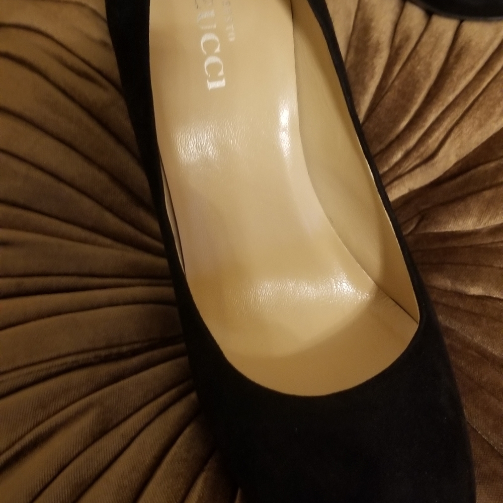Brand new Sesto Meucci pumps